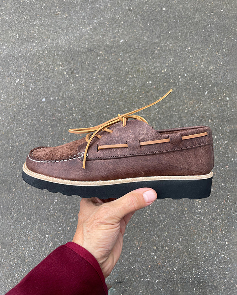 Castro - Chestnut