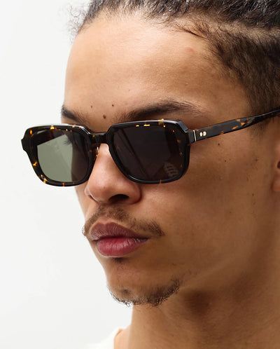 Nelson Ember/Moss Green