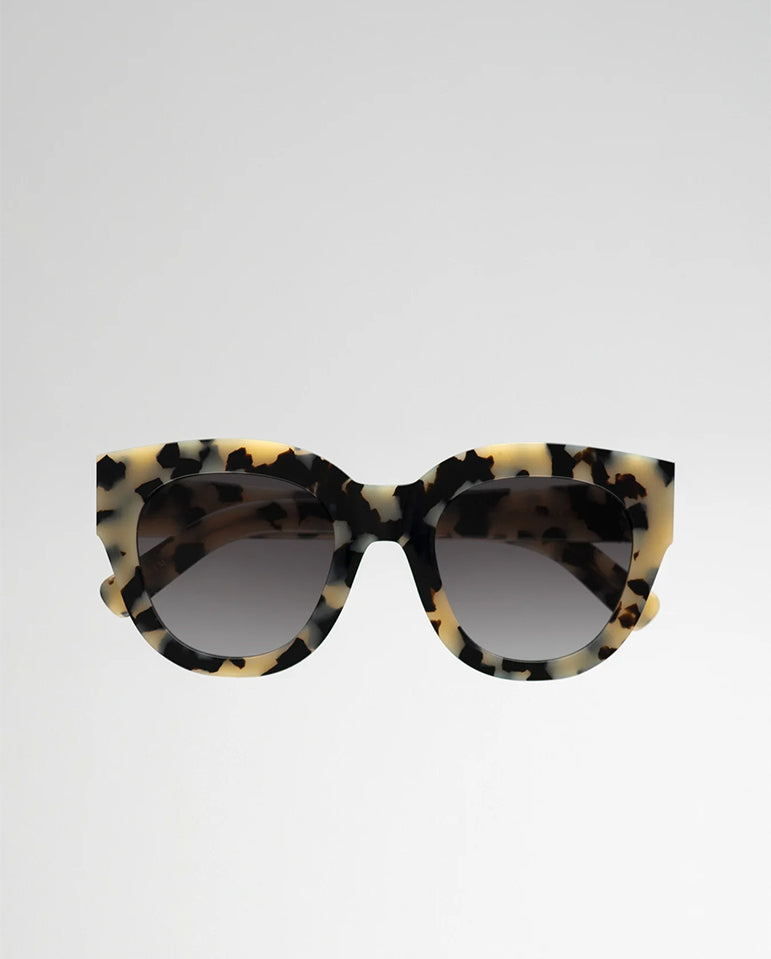 Cleo Black/White Havana Grey Grad