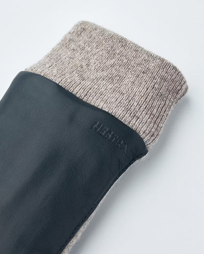 Jeanne - Dark Forest