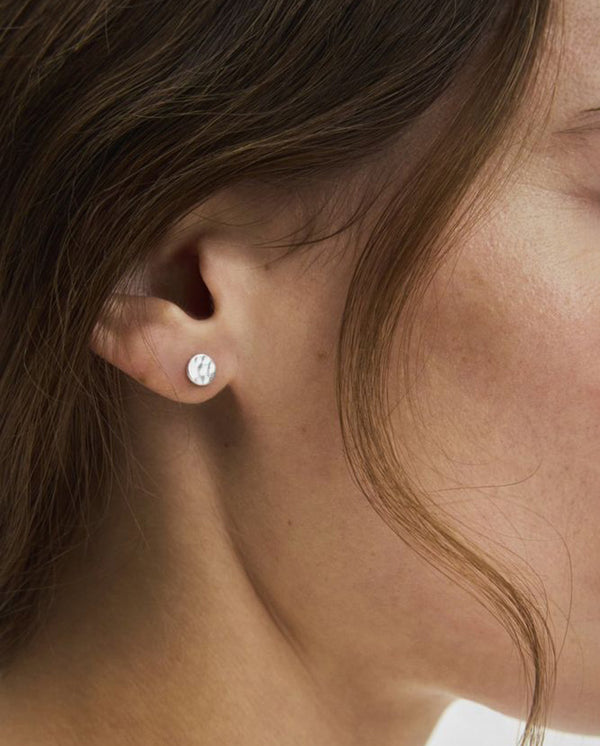 Dot Earsticks - Silver