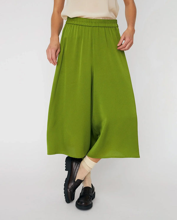 Delicate Shorts - Green Flash