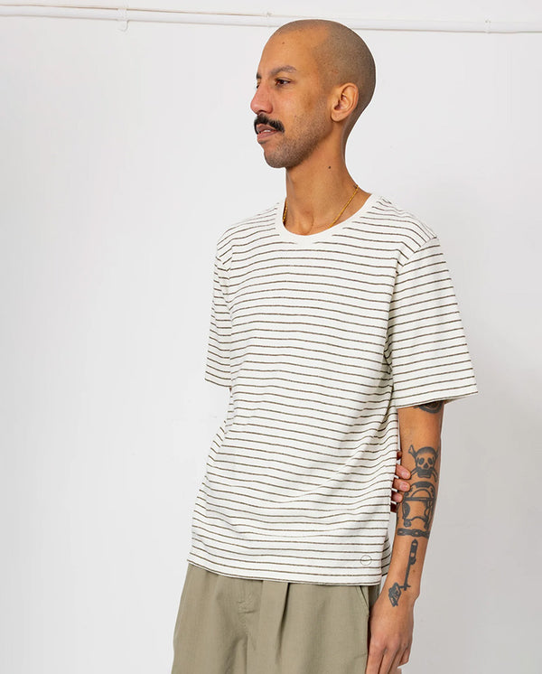 TEXTURED STRIPE T-SHIRT - ECRU / OLIVE