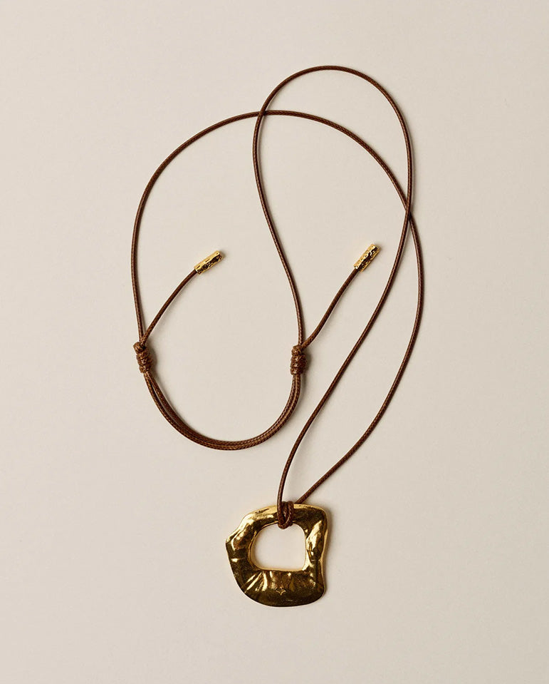 Drew Pendant Necklace - Gold
