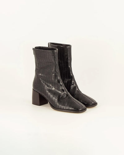 Gypqueen Square toe boot - Black Croc