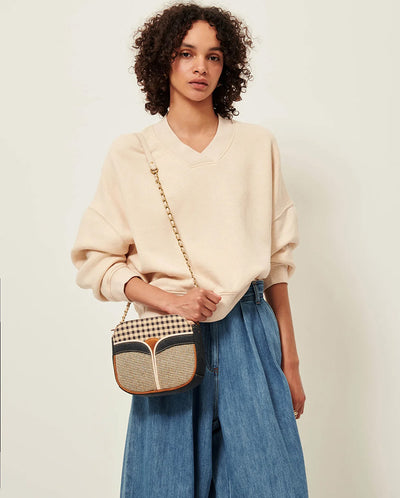 Vechill V-Neck Sweatshirt - Oat Milk