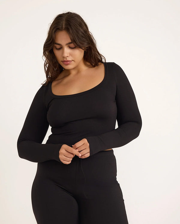 Every day scoop Neck Tee - Black