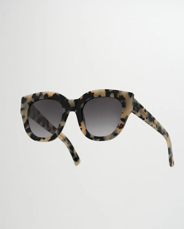 Cleo Black/White Havana  Grey Grad